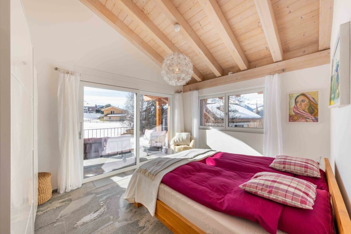 Idyllisches, modernes Ferienhaus mit Ski-In und Ski-Out